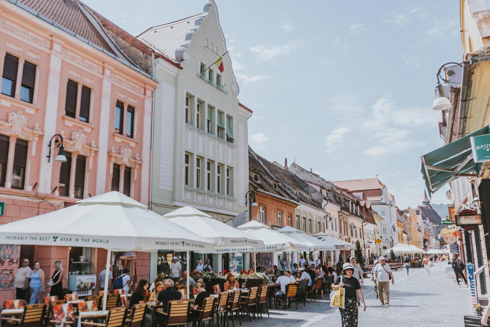 Locart -Cozy Downtown Apartment, Near Black Church With Free Wi-Fi Брашов Экстерьер фото